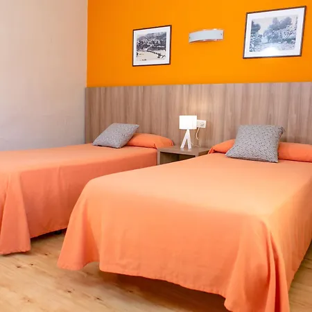 Hotel Snoe Condes Del Pallars 3*