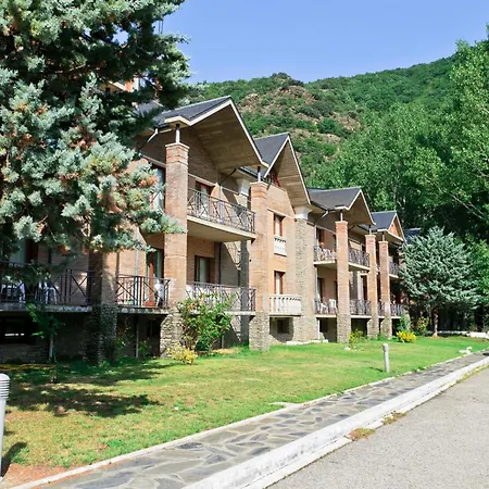 Snoe Condes Del Pallars 酒店