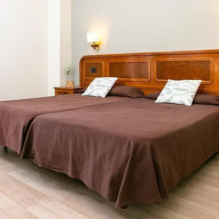 Snoe Condes Del Pallars 3*