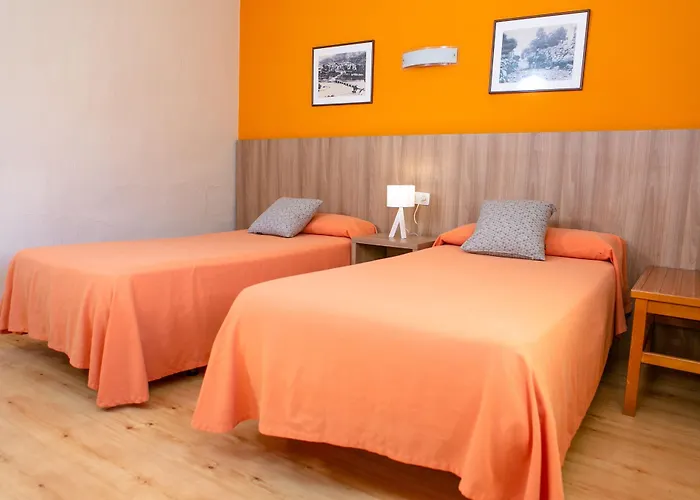 酒店 Snoe Condes Del Pallars 3*