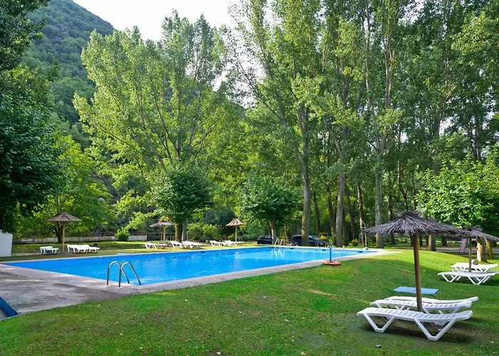 Snoe Condes Del Pallars 3* 里亚尔普