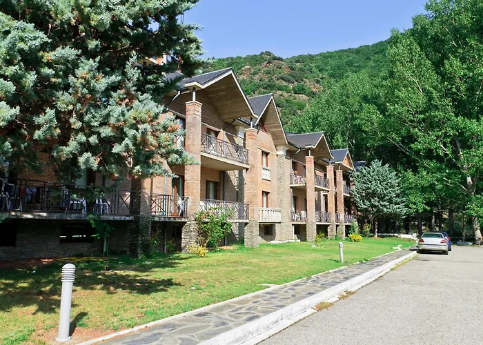 Snoe Condes Del Pallars 酒店