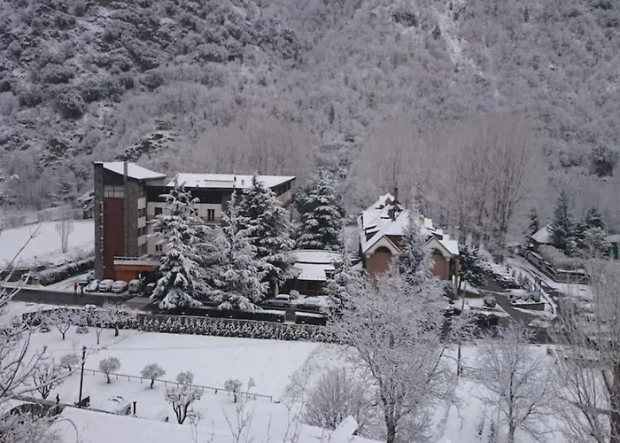 酒店 Snoe Condes Del Pallars